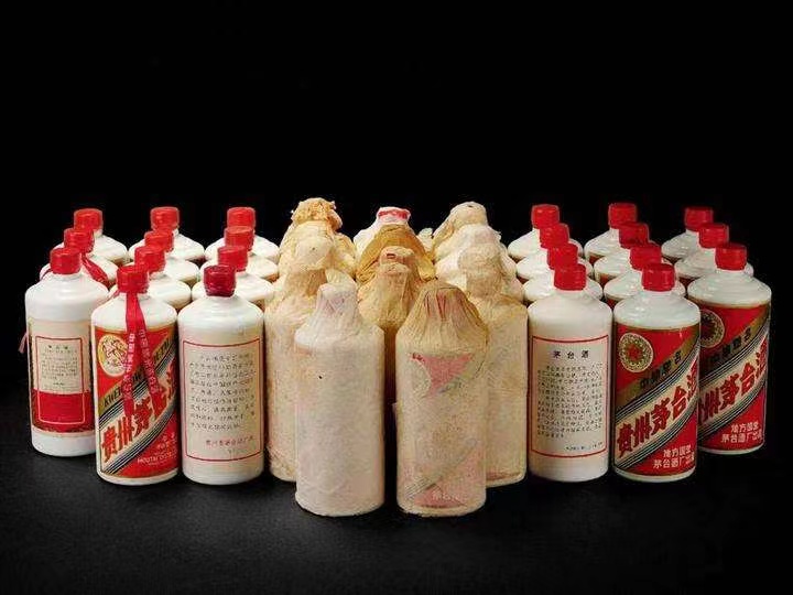 渑池日照岚山回收酒价格哪里回收(附近上门回收茅台酒）?